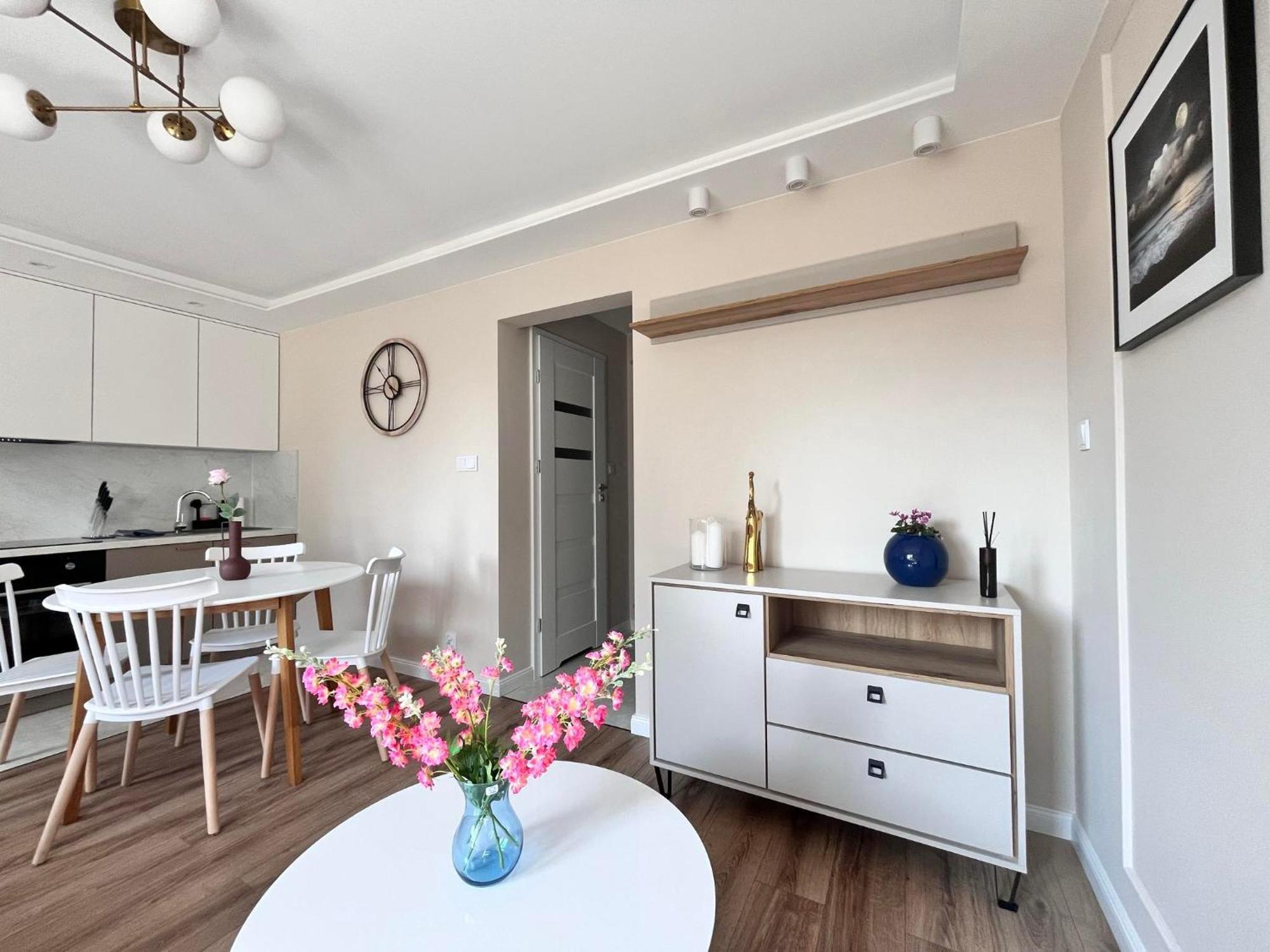 Prestige Apartment Bohaterow Warszawy Kielce Zewnętrze zdjęcie